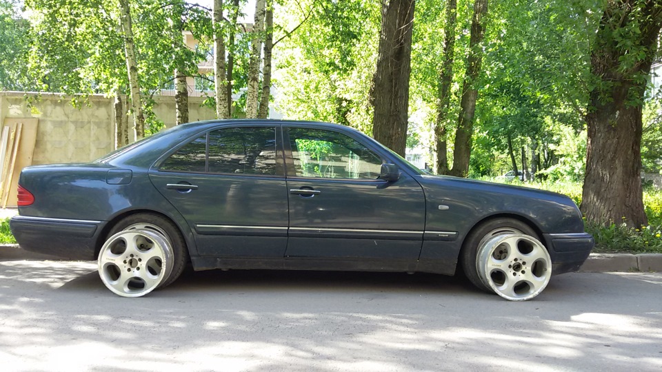 Mercedes Benz w210 Monoblock