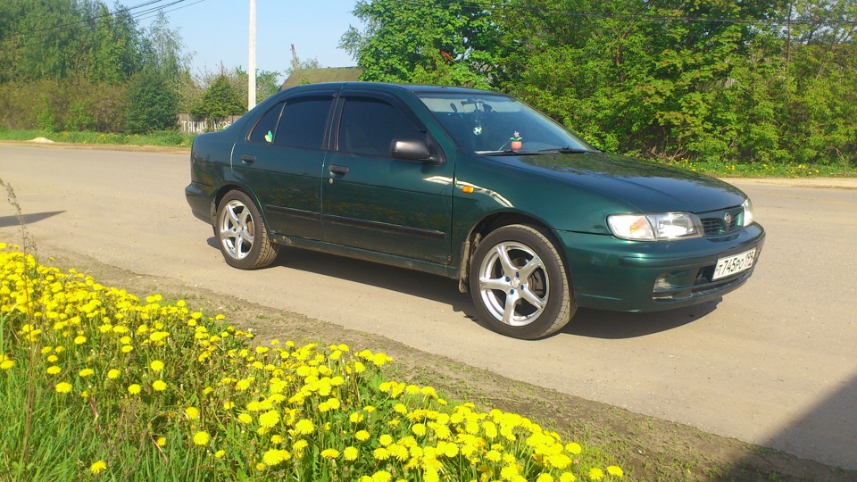 nissan almera n15