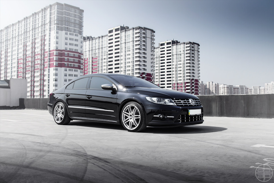 VW Passat cc Black