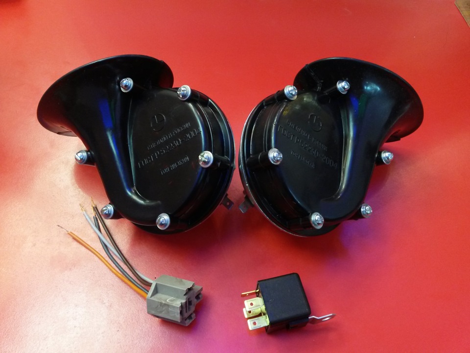 Установка сигналов "Волжских" — KIA Sportage (3G), 2 л., 2011 года ...