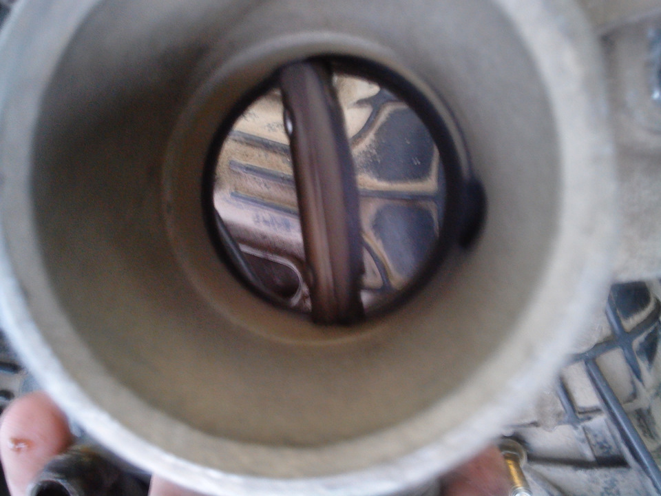 Чистка дроссельной заслонки и РХХ — Lada Приора хэтчбек, 1,6 л, 2010 ...