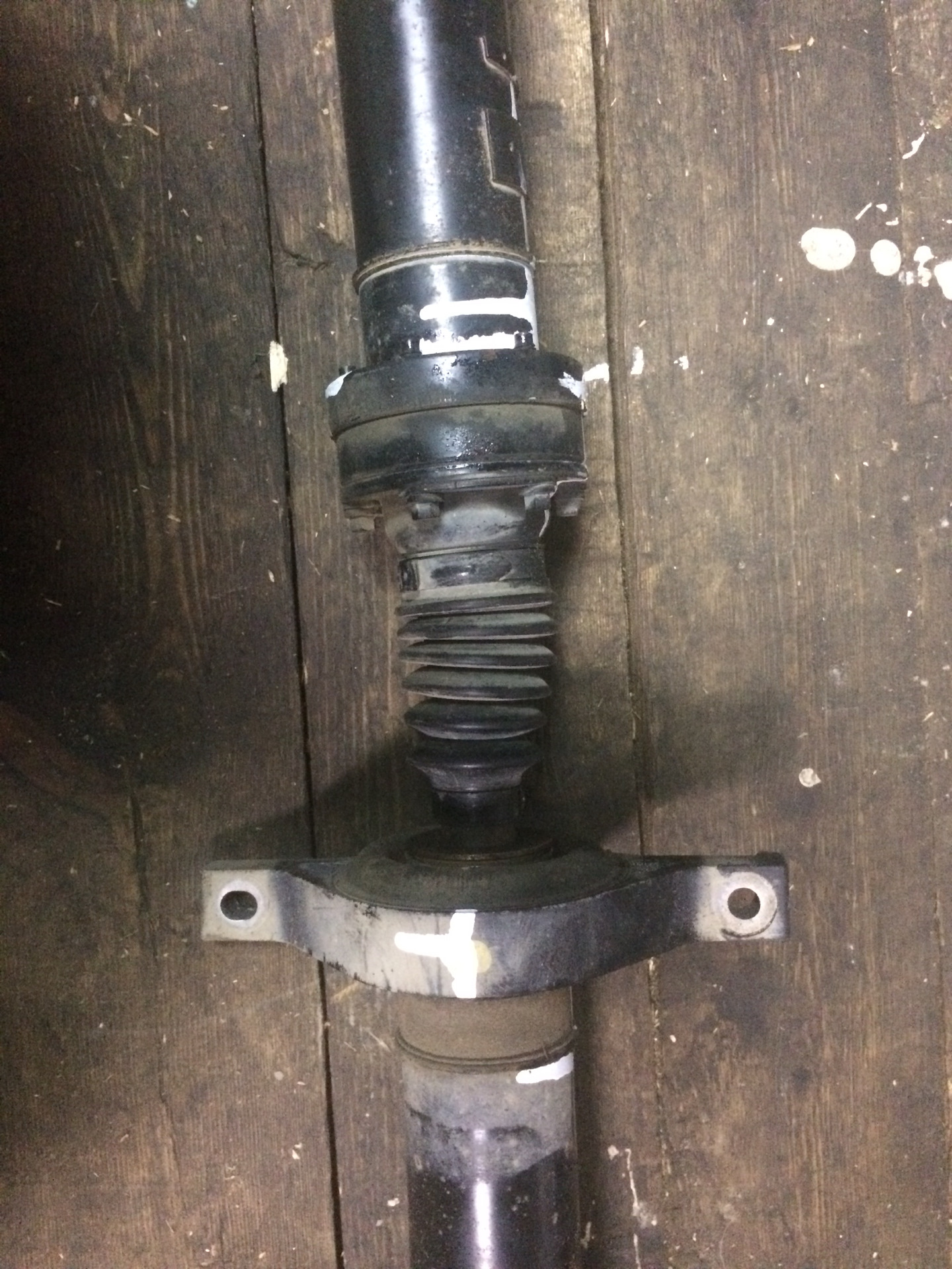 Снятие подвесного подшипника ))) этап 1 — Hyundai ix35, 2 л, 2012 года ...