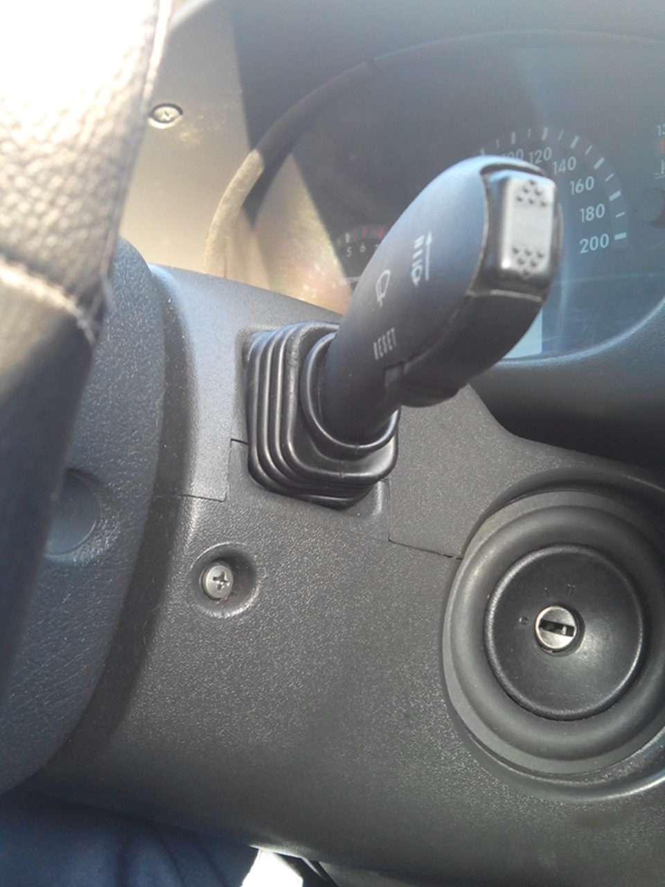 Пыльник подрулевого переключателя — Lada Калина Хэтчбек (1G), 1,6 л ...