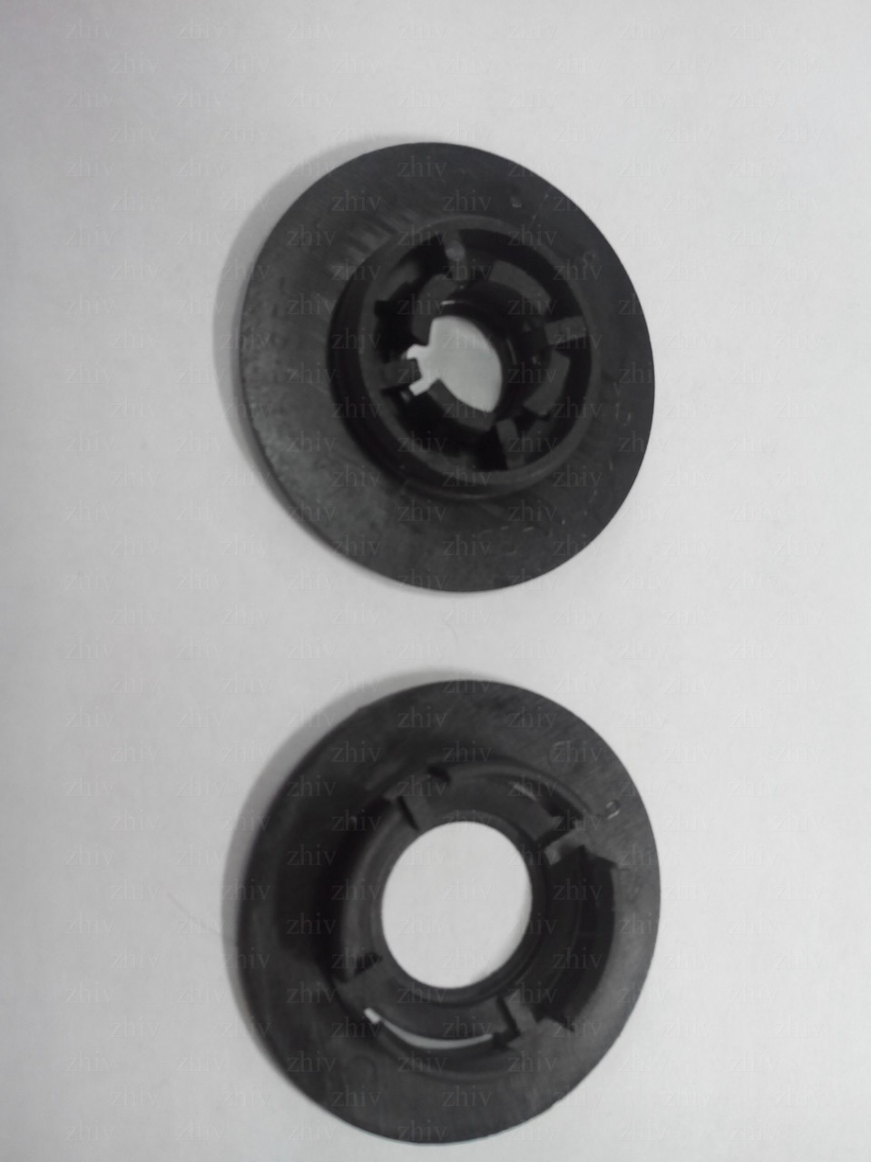 03 июня 2013 года. Забрал в Автодоке клипсу-фиксатор водительского ...