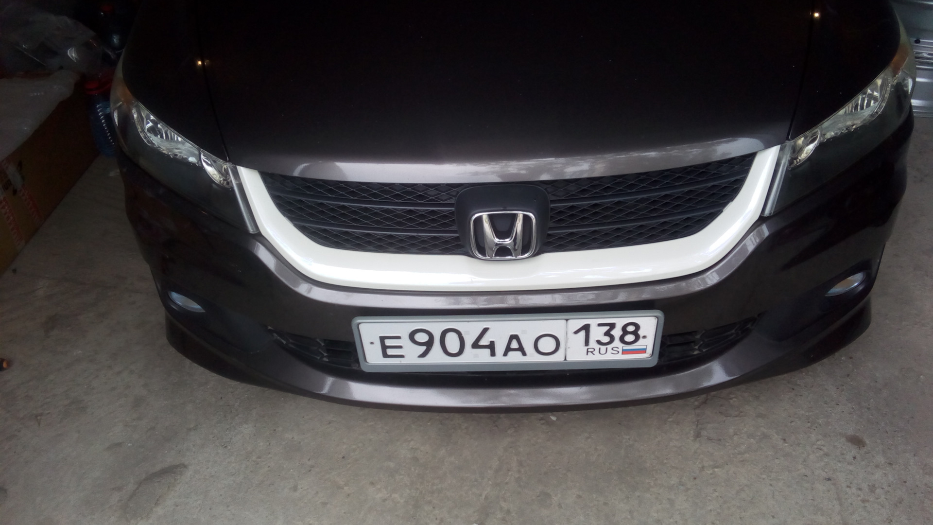 Решетка радиатора рестайлинг — Honda Stream, 1,8 л, 2007 года ...