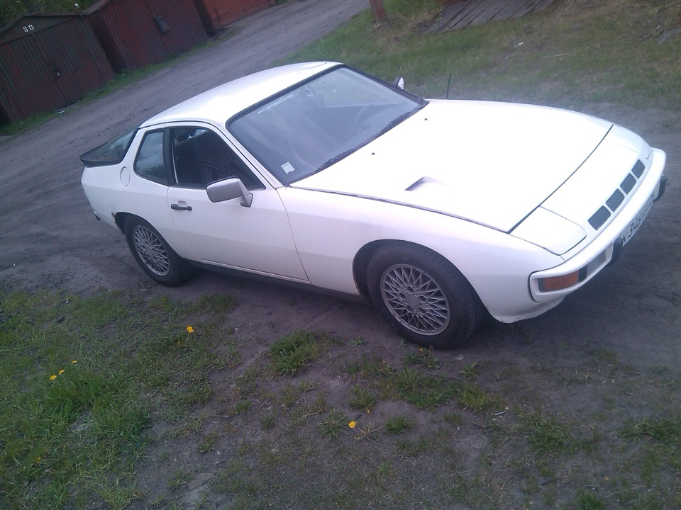 Установил колеса на "спицах" — Porsche 924, 2 л, 1980 года | аксессуары ...
