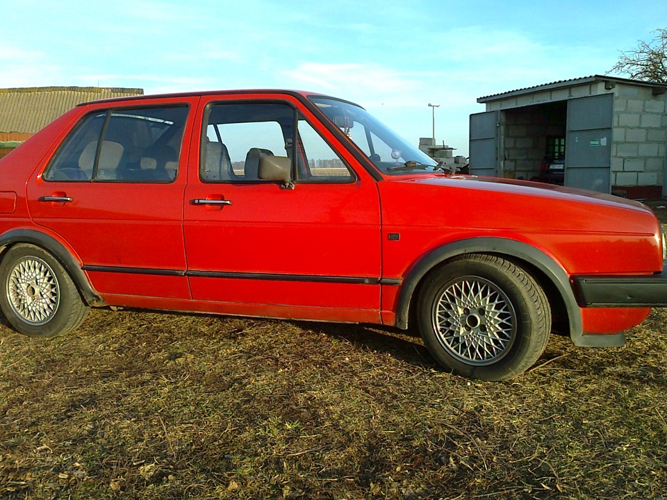 Volkswagen jetta 1. Джетта 2 диски. Джетта 2 диски. Джетта 2 на 15 дисках. 6 мт, 1991 стэнс.