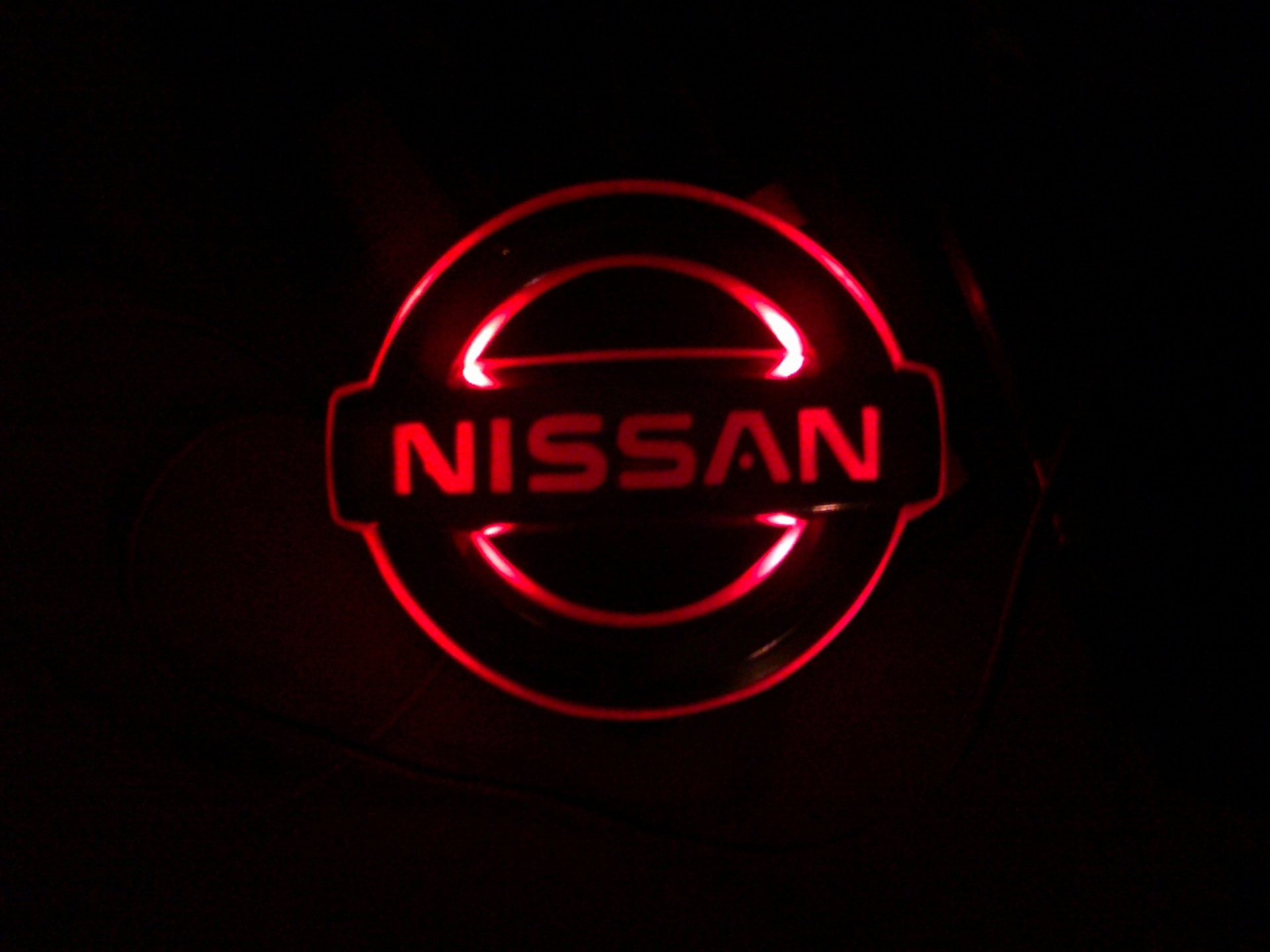 Логотип на заставку магнитолы. Логотип Nissan. Заставка Ниссан. Логотип Ниссан для магнитолы. Обои логотип Ниссан.