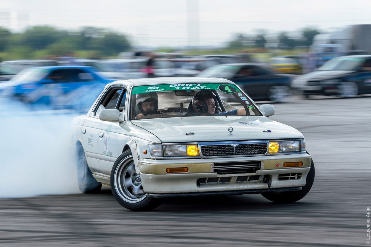 Ниссан лаурель 33. Nissan Laurel 33. Nissan Laurel c33. Nissan Laurel c33 Drift. Ниссан Лаурель 33 дрифт.