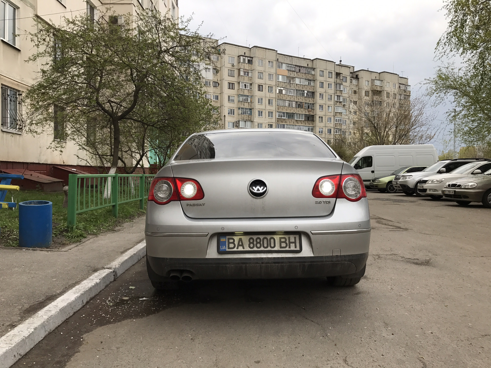 задний ход пассат б6