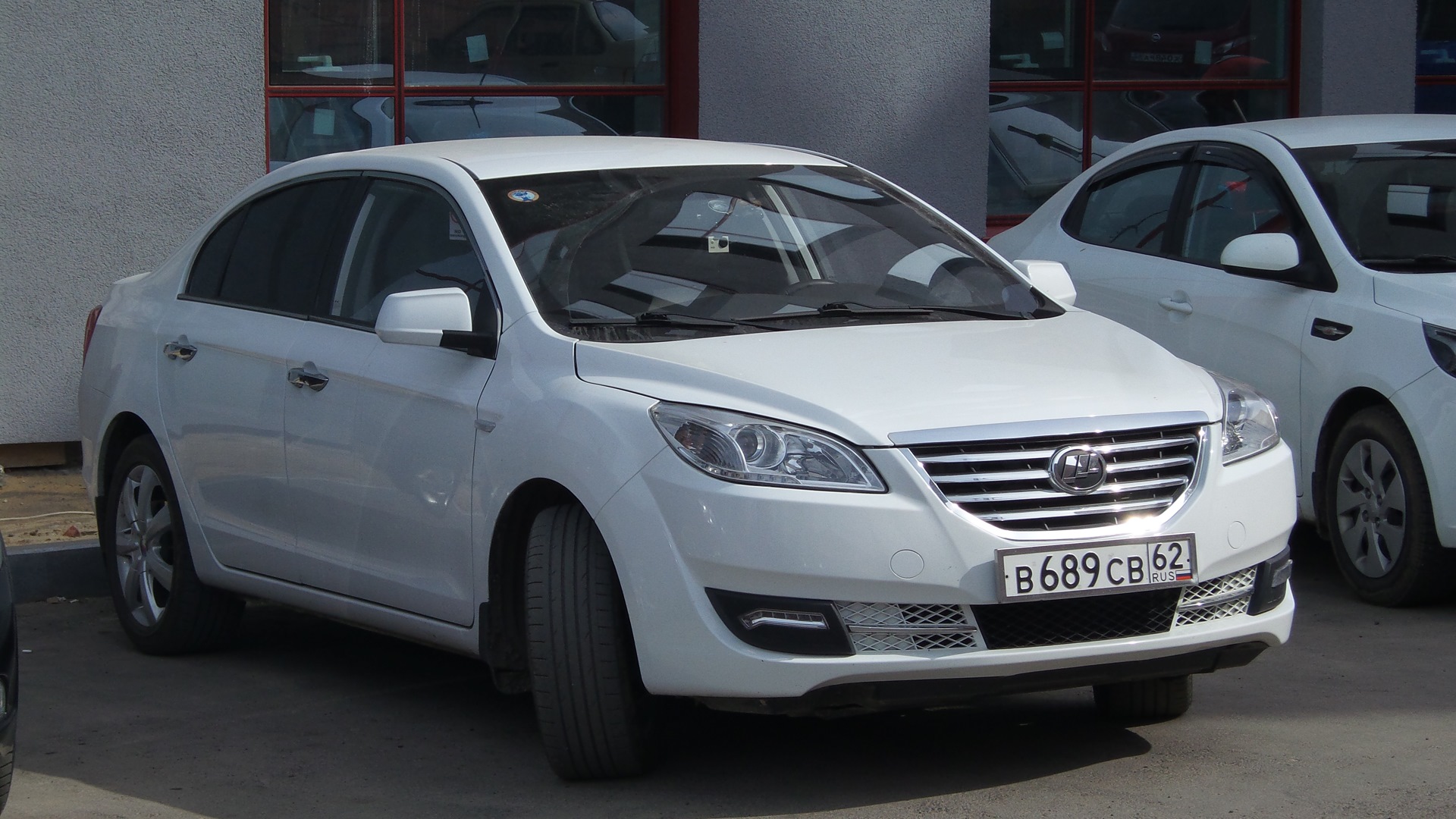 Lifan 720 1.8 бензиновый 2014 | белый корабль на DRIVE2