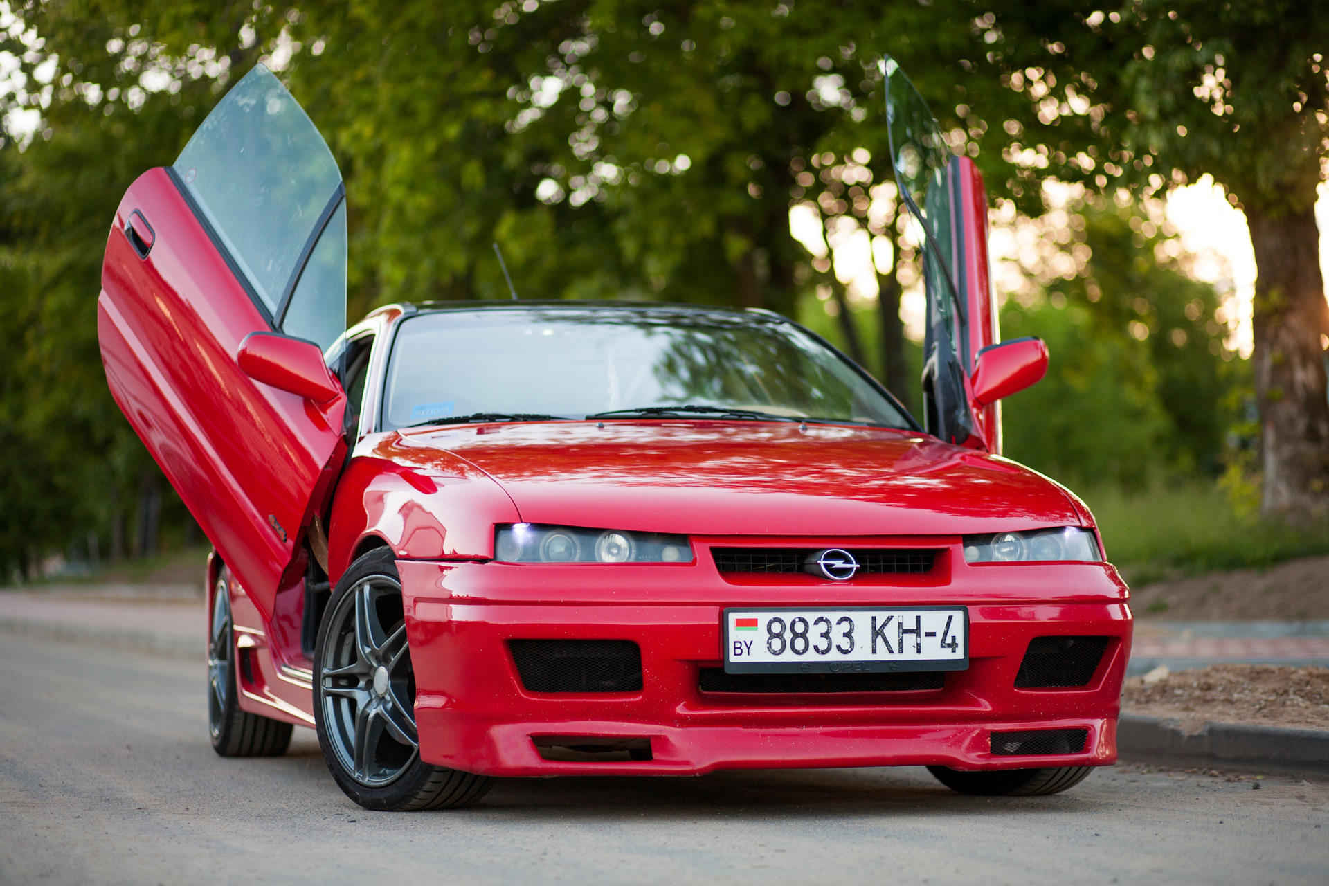 Opel calibra фото