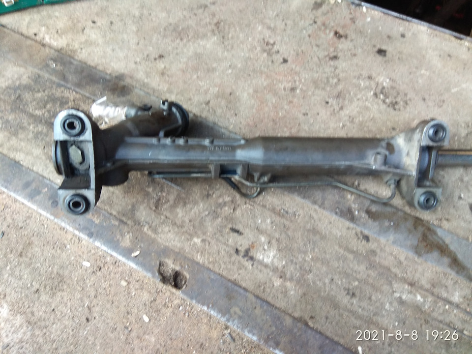 Запрессовали сайленблоки. — Volkswagen Caravelle (T4)