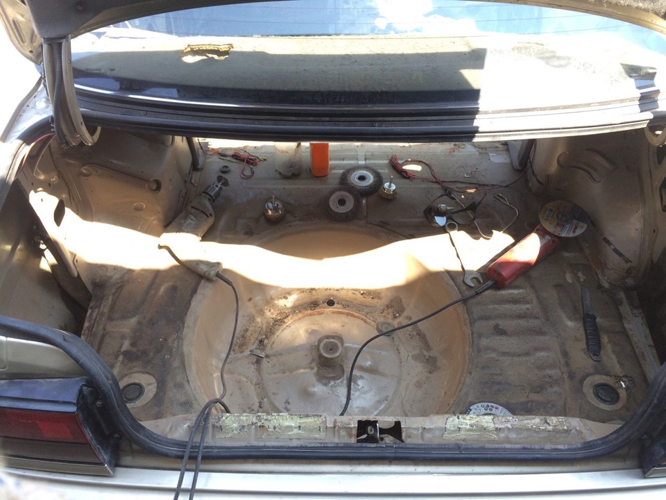 Багажник и арки — Toyota Carina II (T170), 1,6 л, 1988 года | кузовной ...