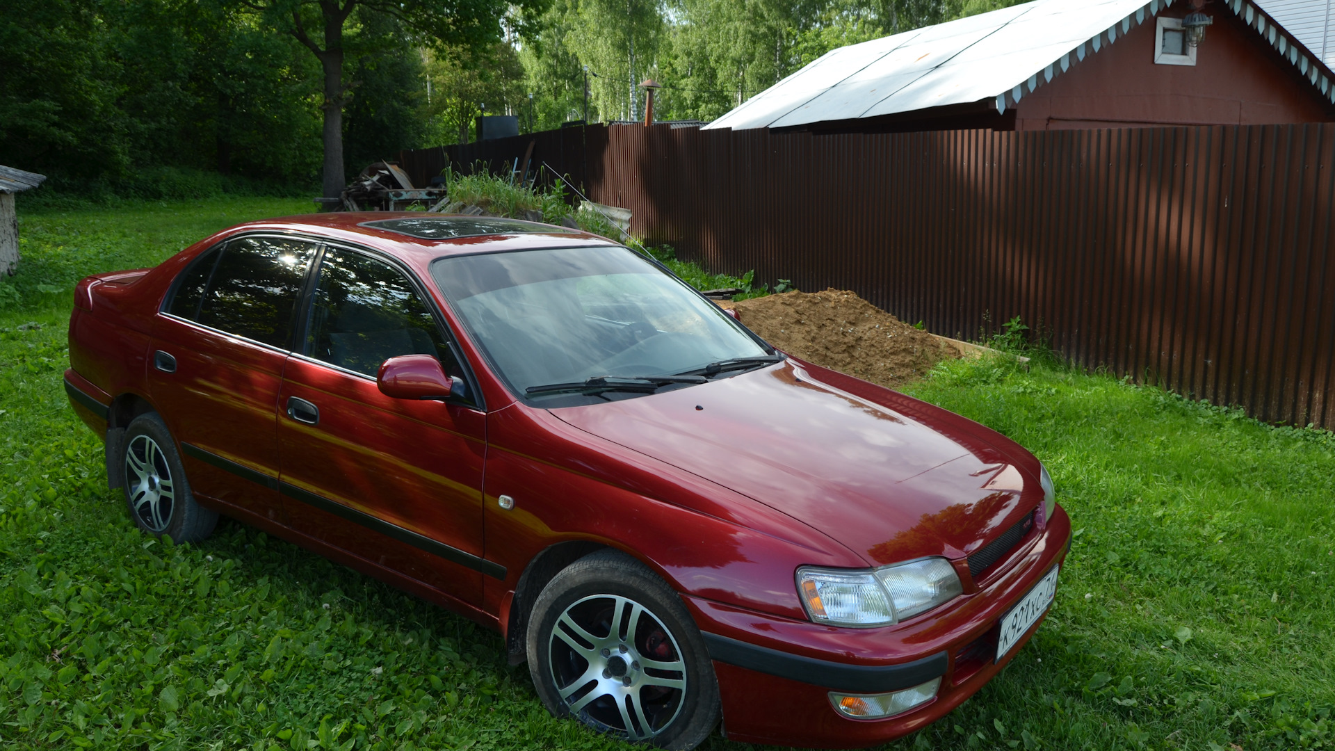 Toyota Carina e Liftback