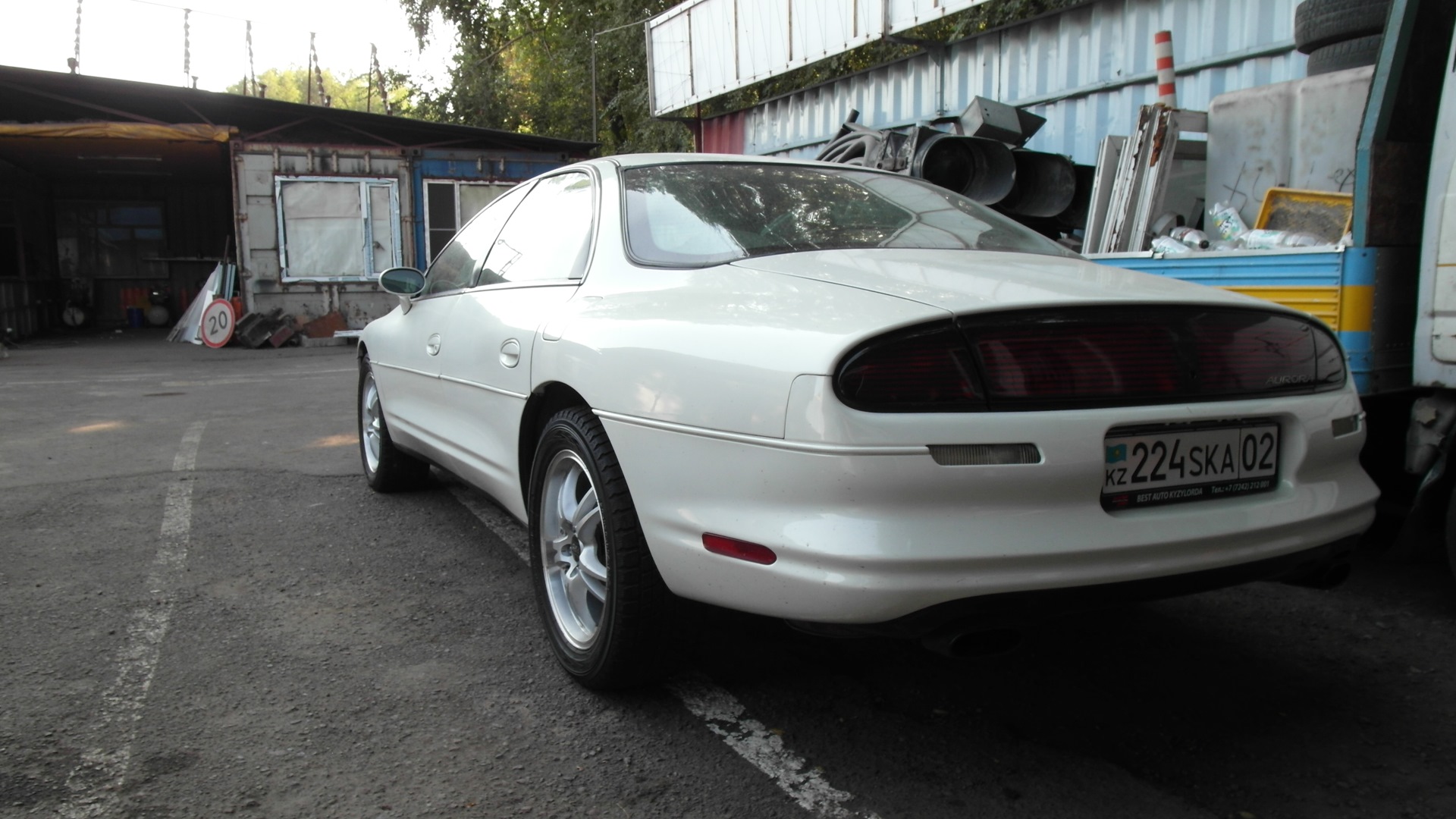 Oldsmobile Aurora 4.0 бензиновый 1995 | на DRIVE2