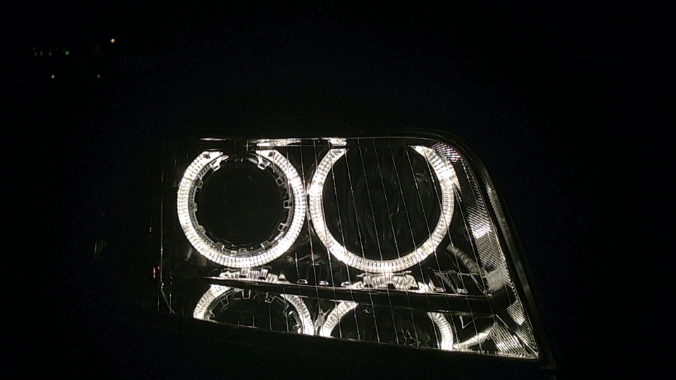 Загорелся датчик давления масла — Audi A6 (C5), 2,4 л, 2003 года ...