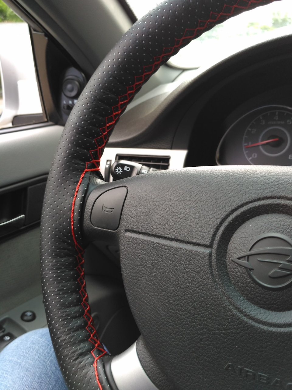 Фото в бортжурнале Ravon Gentra