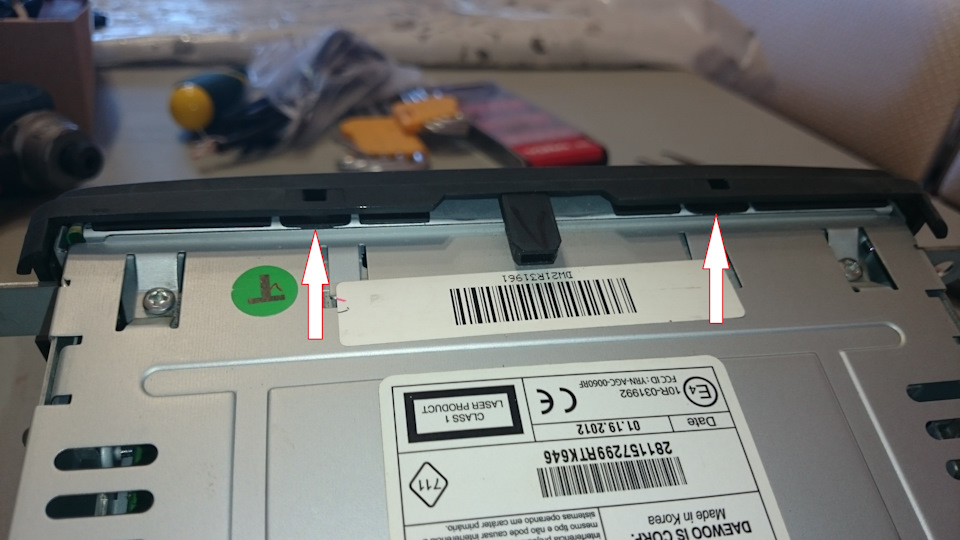 Часть 2. Выпаиваем линейные выходы штатной магнитолы (без навигации ...