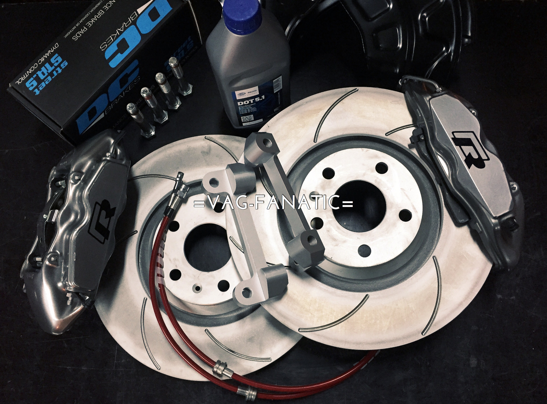 Суппорта audi rs3. Комплект тормозов. Тормозная система audi q7 4m. Тормоза audi q5. 356 330 комплект ауди тормоза.