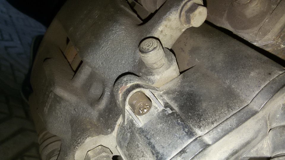 скрипение ручника ((( — Audi A6 (C6), 3 л, 2005 года | своими руками ...