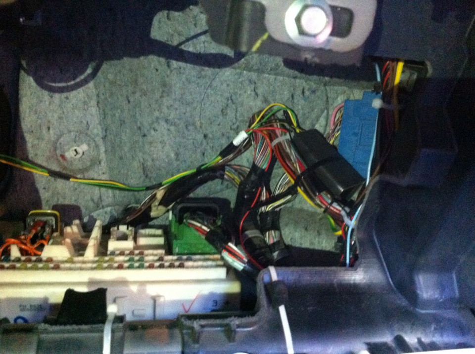 Фото в бортжурнале Mazda 3 (1G) BK