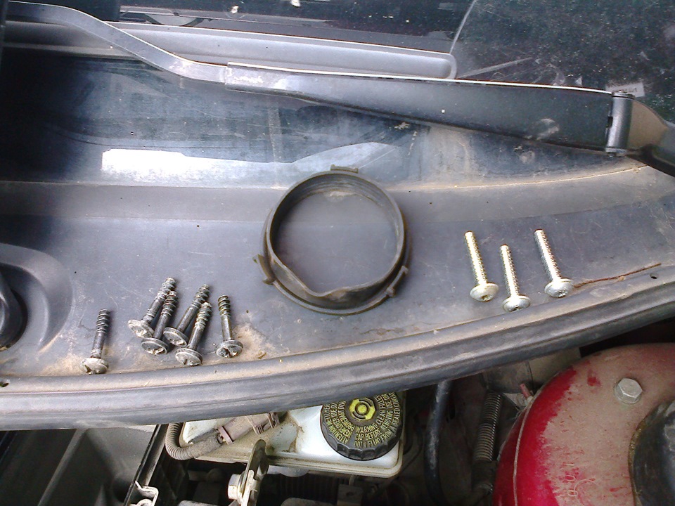 Чистка дроссельной заслонки — Peugeot 206 Sedan, 1,4 л, 2008 года ...