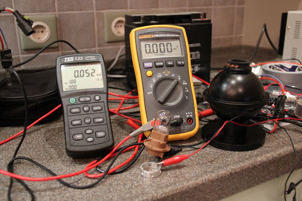 Many different lamps vs light sphere measurements of xenon for reversing