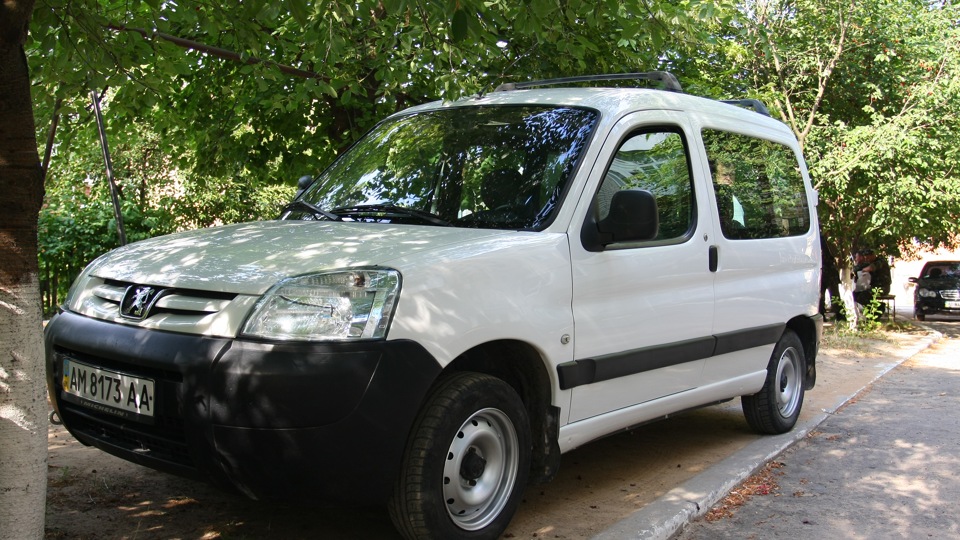 Peugeot Partner 1.9  экономичный друг