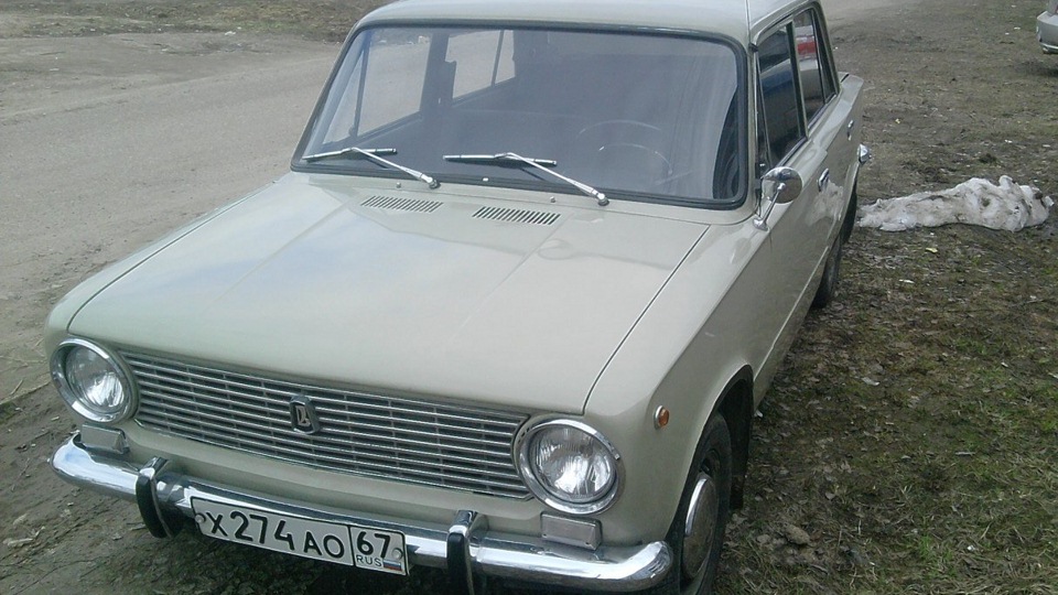 Lada 2101 неувядающая старушка