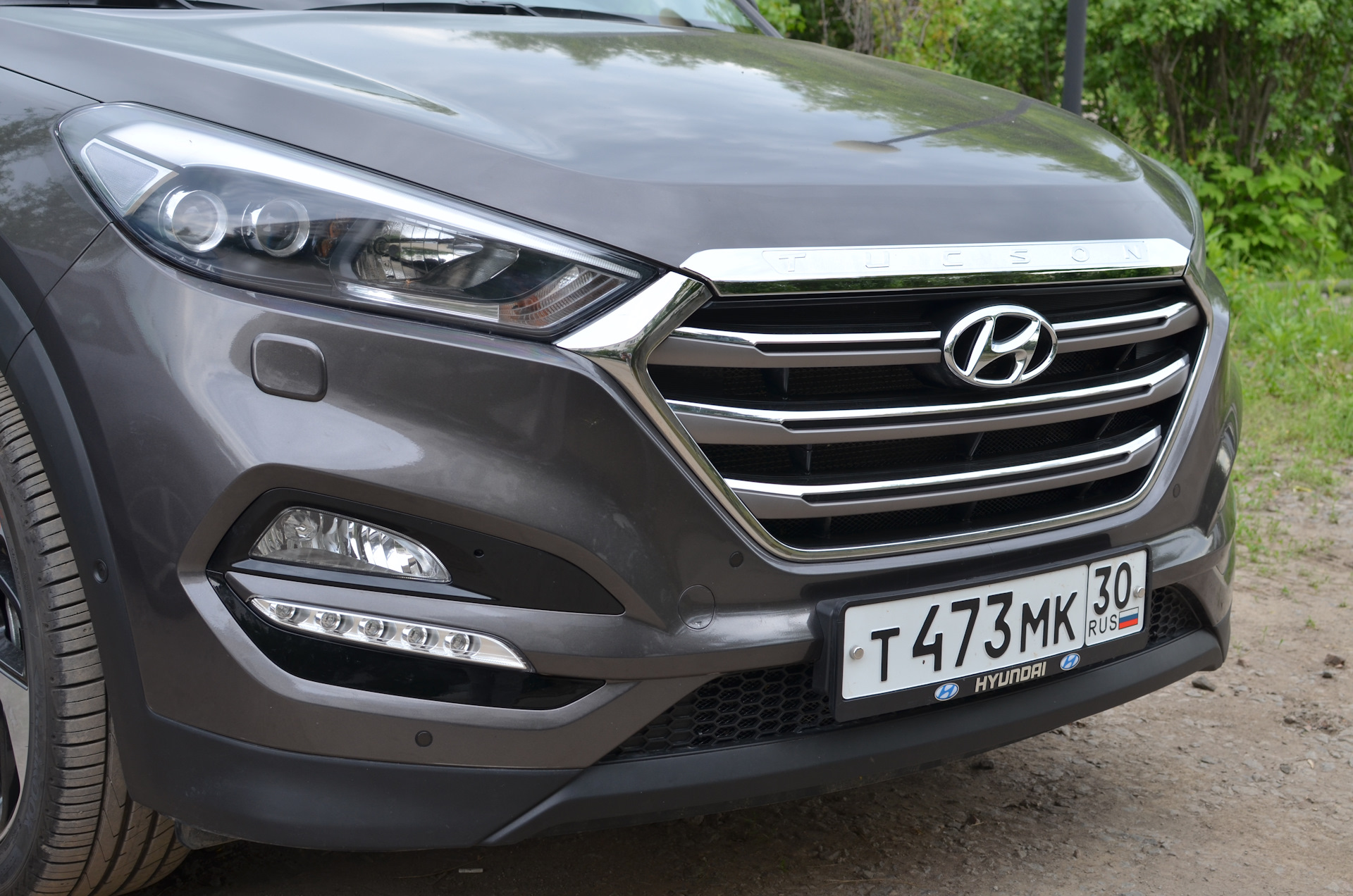 Дефлектор хендай туксон. Дефлектор капота Hyundai Tucson 2018. Дефлектор капота Hyundai Tucson 2019. Дефлектор капота Hyundai Tucson 2017. Дефлектор капота Hyundai Туксон 2020.