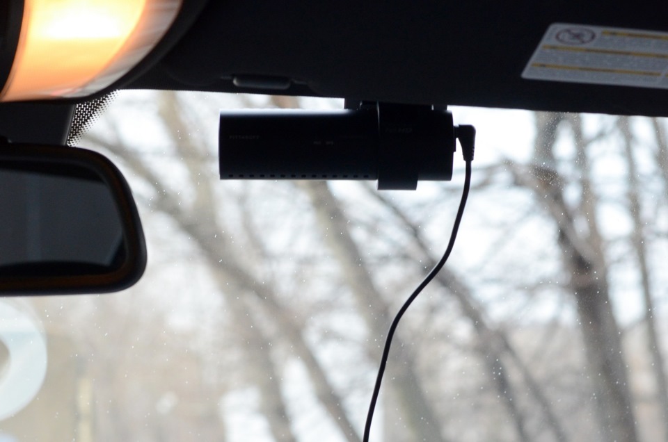 Регистратор BlackVue DR600GW-HD — Mercedes-Benz C-Class (W204), 2,2 л ...