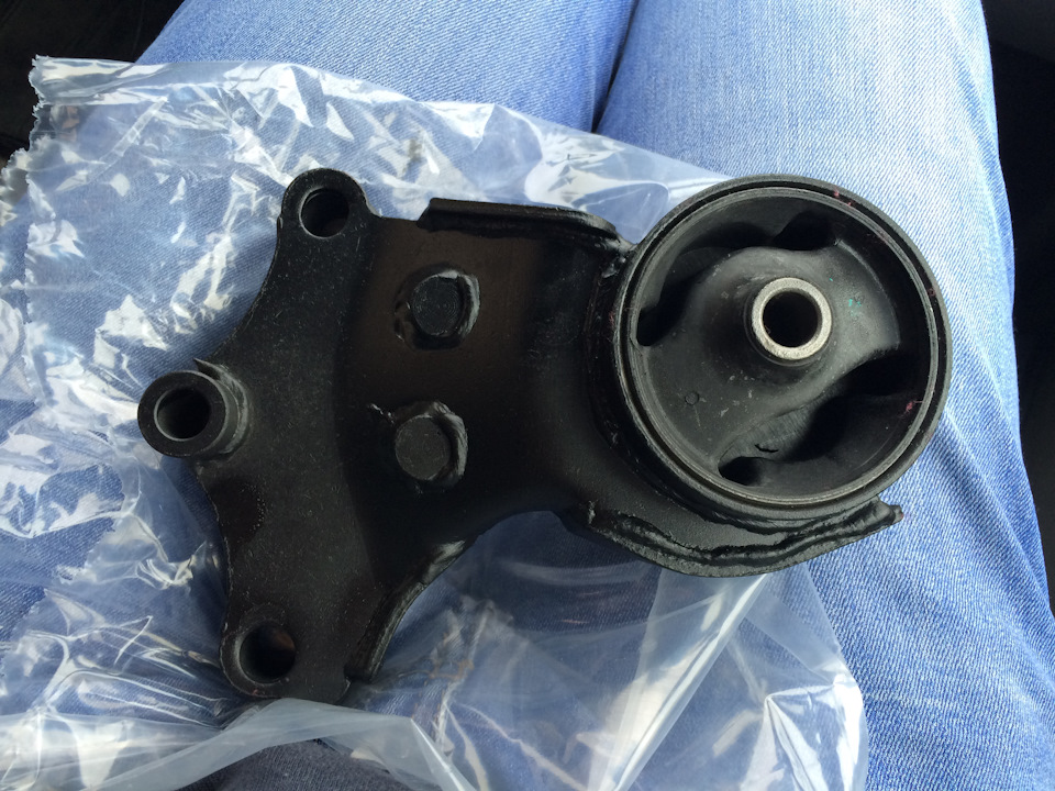 Замена задней подушки двигателя — DRIVE2