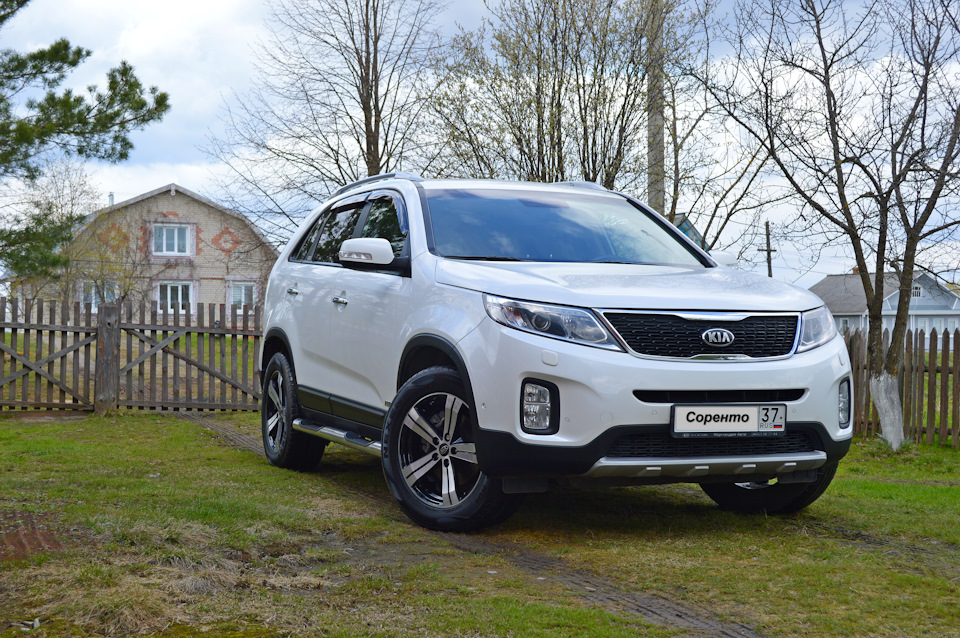 Купить б/у Kia Sorento II Рестайлинг 2.4 MT (175 л.с.) бензин механика в Новочер