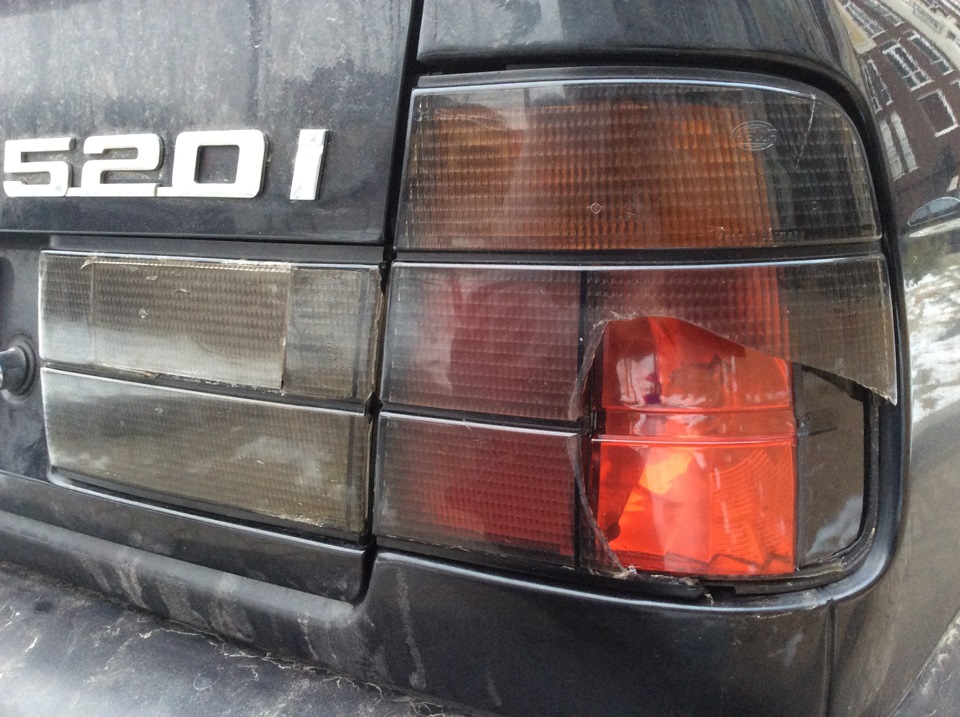 Куплю Hella BLack 1/2 — BMW 5 series (E34), 2 л, 1995 года | кузовной ...