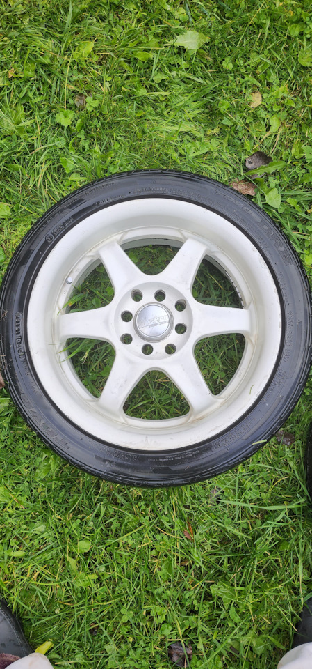 Шины летние Toyo 205/45 R16, кованые диски Kosei 7Jx16 ET-40 4x114,3 на ...