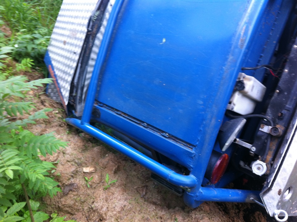 На бочёк. — МГ-1 Химера, 2,4 л, 2013 года | покатушки | DRIVE2