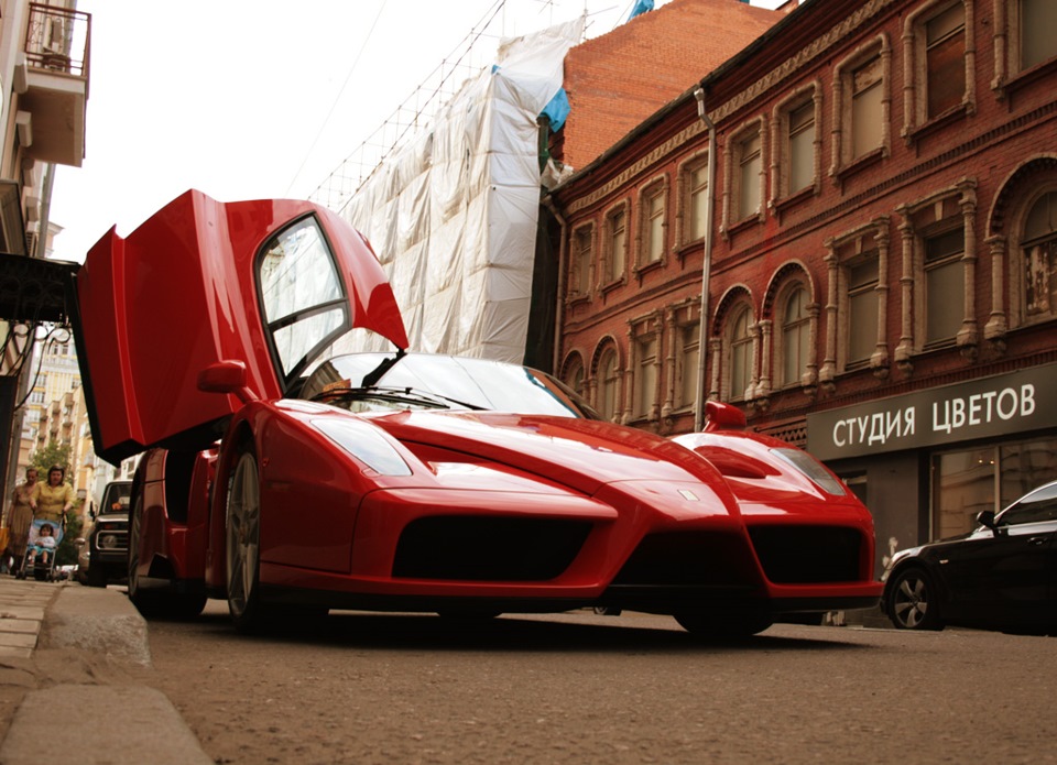 Ferrari Enzo Moscow