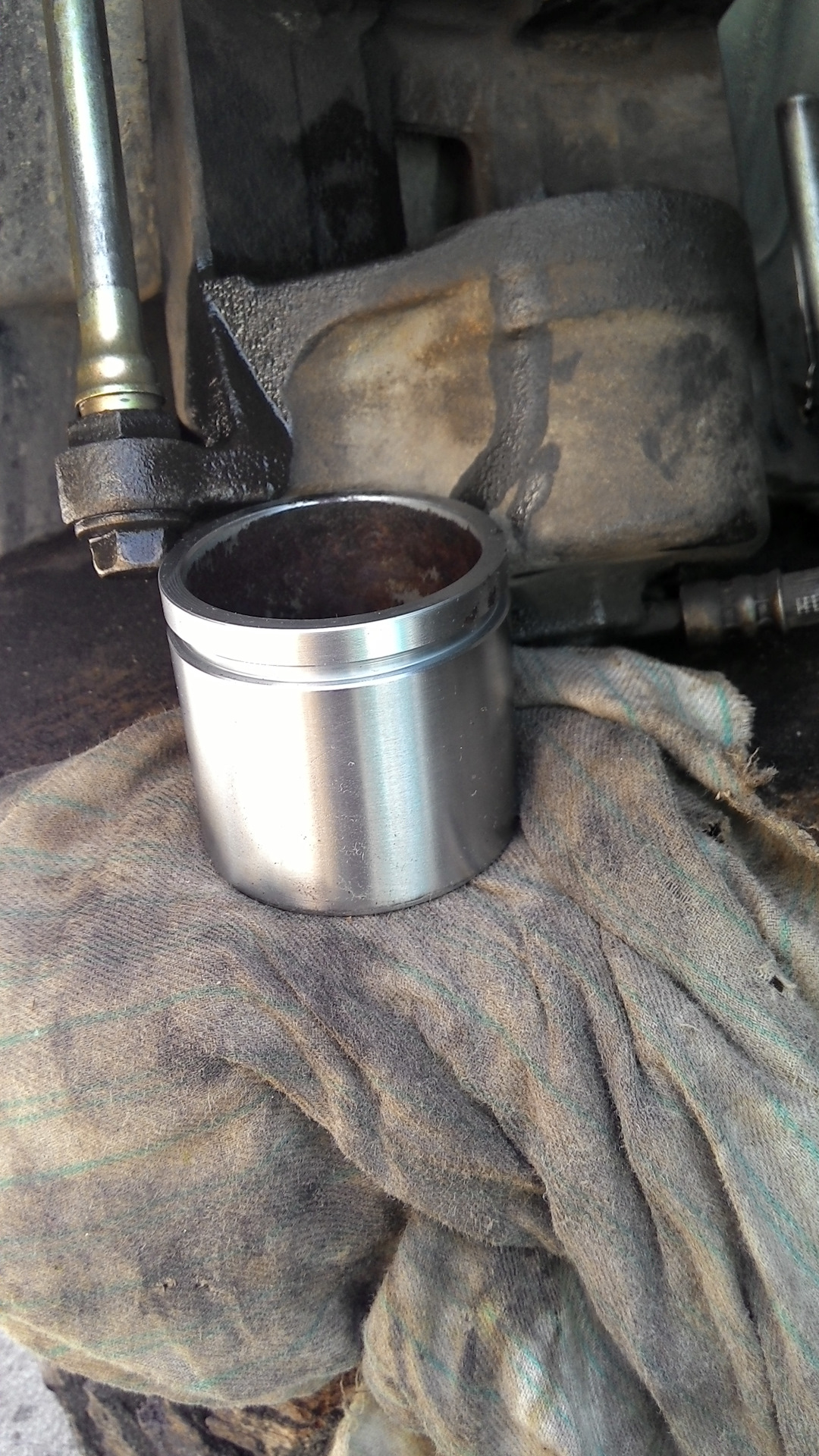 Замена тормозных дисков, колодок. Профилактика суппорта. — Honda ...