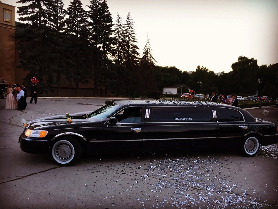 Nikko Limo