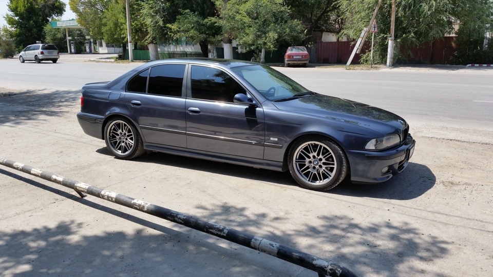 Диски 65. BMW e39 65 стиль. 65 Стиль БМВ е39. BMW e39 65 стиль r17. 166 Стиль БМВ е39 r17.