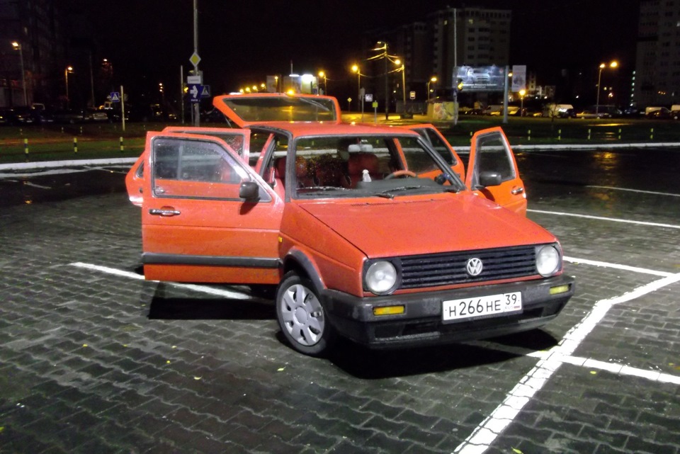 Таким он был … чАхлы, колпаки и т.д и т.п ) — Volkswagen Golf Mk2, 1,6 ...