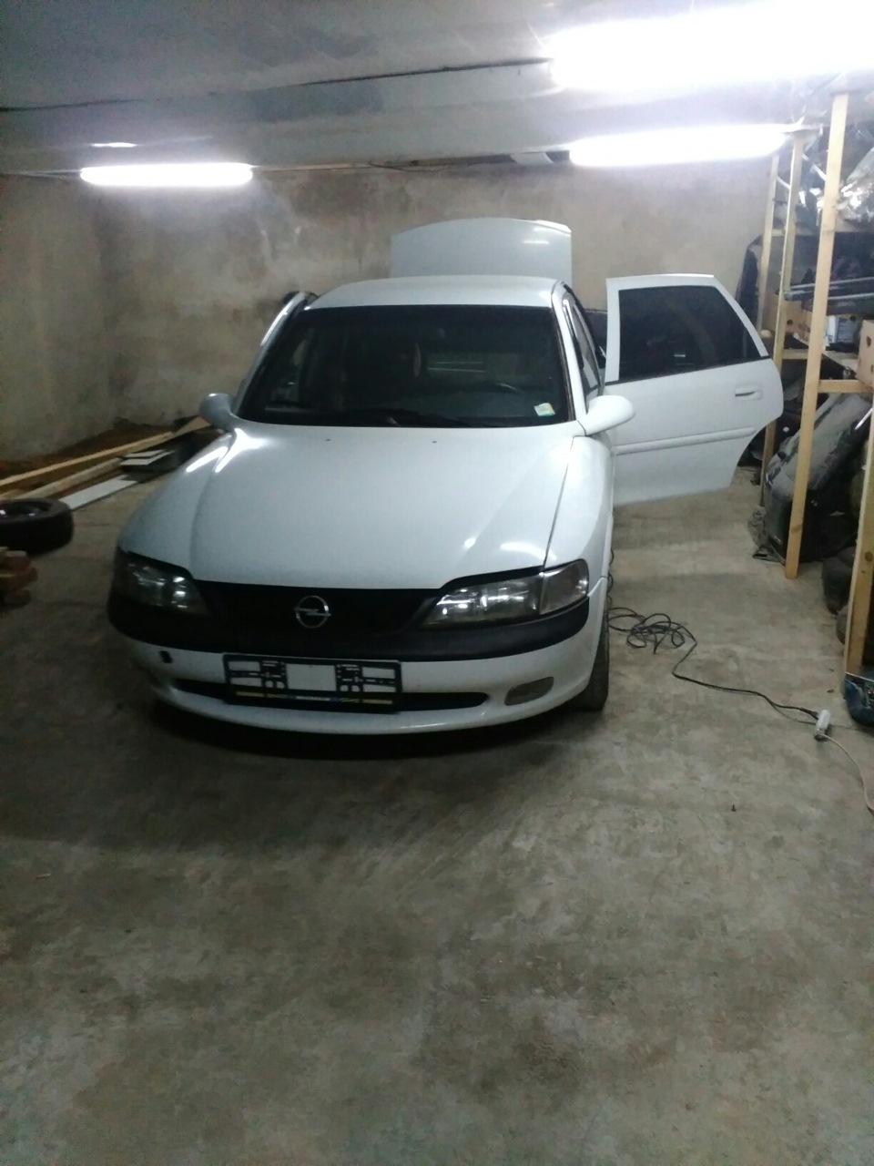 Все виды запчастей на Опель Вектра Б 2.0 тди 1997 года — DRIVE2