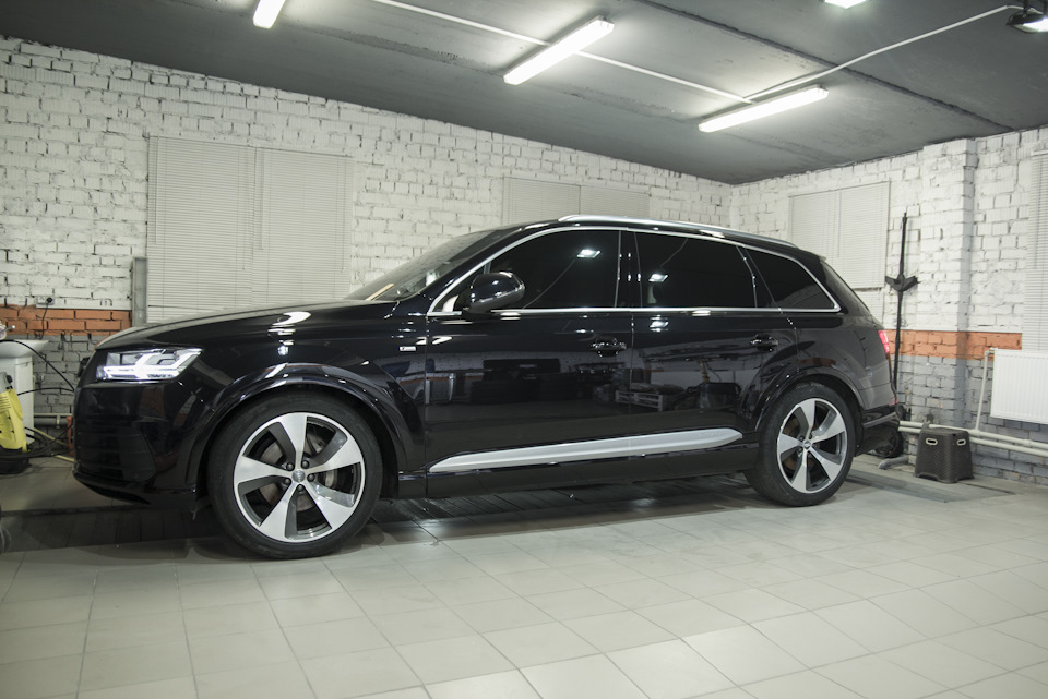 Koch Chemie Detail on an Audi Q7 : r/AutoDetailing