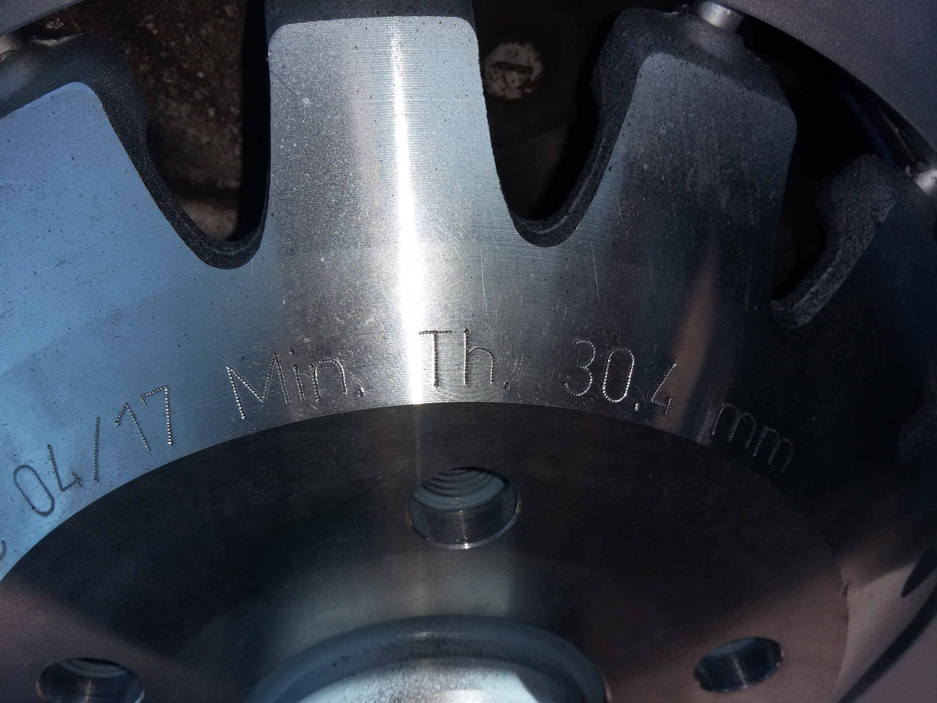 "Индикатор износа тормозного диска" или бюджетная замена дисков на RS3 ...