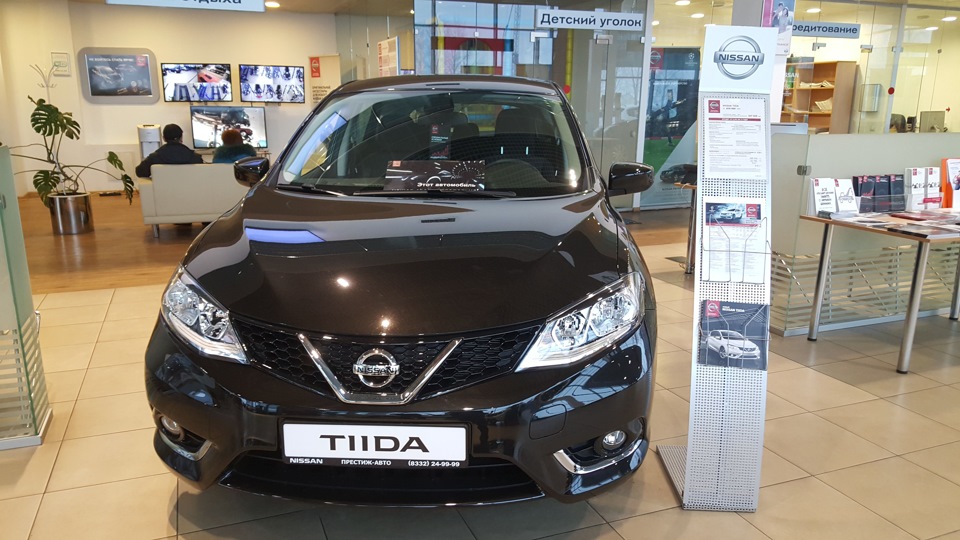 Фото в бортжурнале Nissan Tiida (2G)