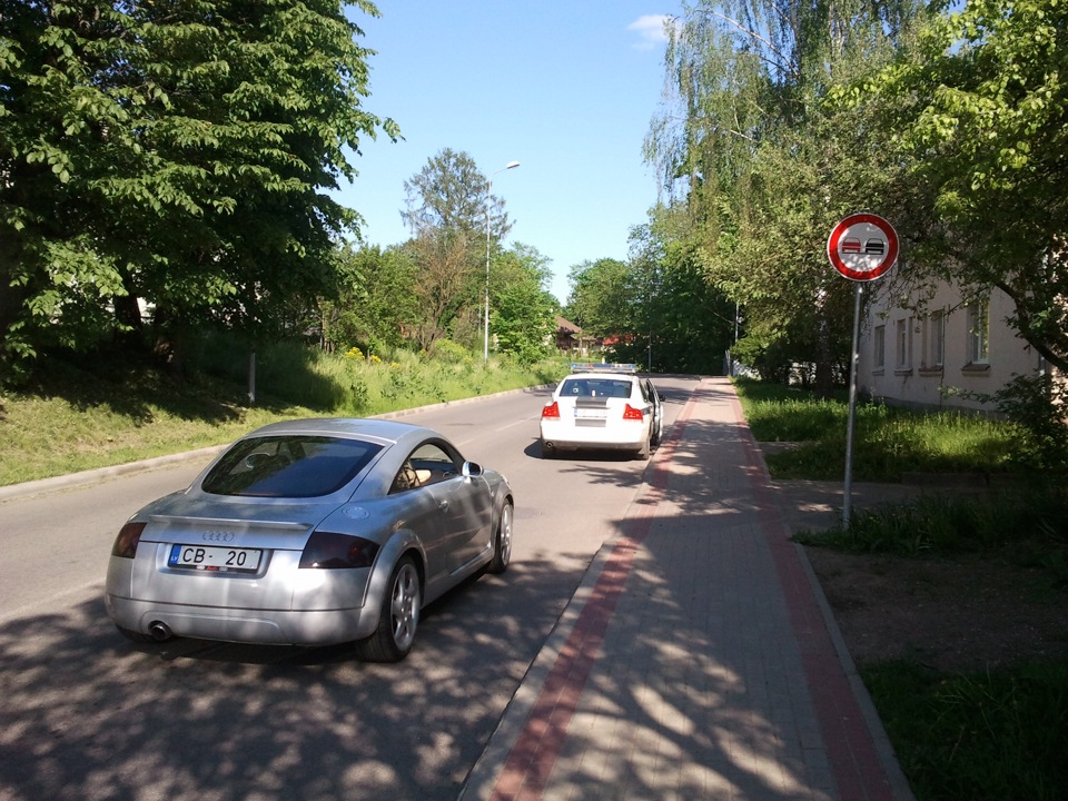 Мигалки, хмурое лицо, протокол — Audi TT (1G), 1,8 л, 1999 года ...