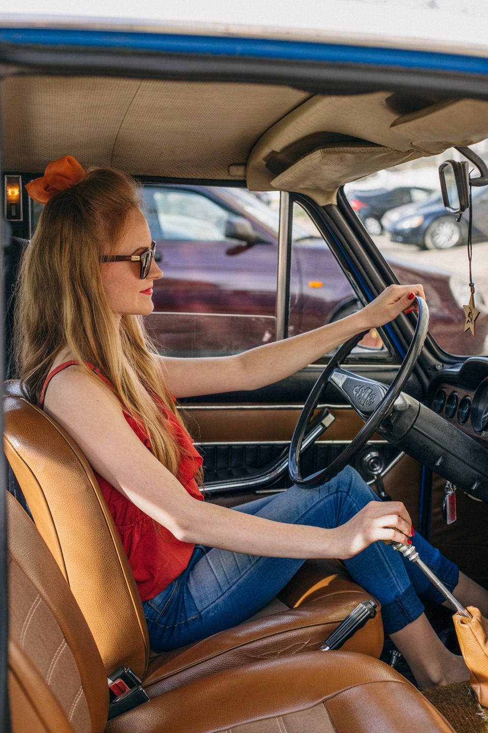 Небольшая любительская ретро фотосессия — Сообщество «Girls & Cars» на  DRIVE2