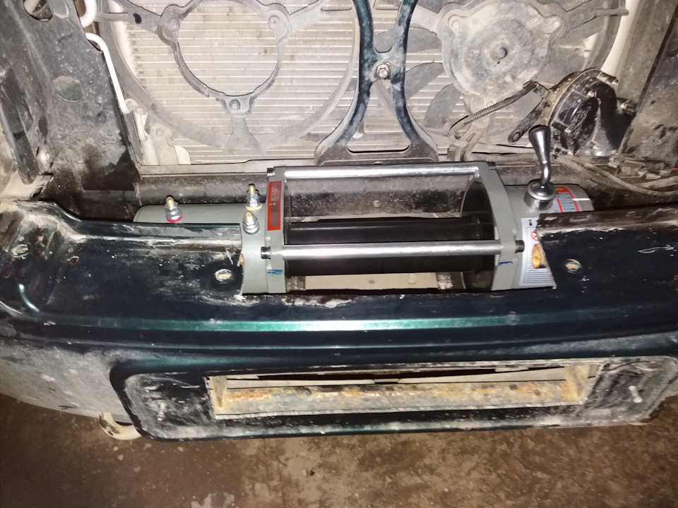 5. Лебедка под клюз без снятия бампера. Крепление троса к барабану ...