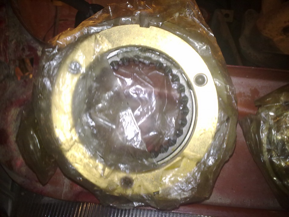 Маленькая но неприятная поломка коробки передач. День первый, разбор ...